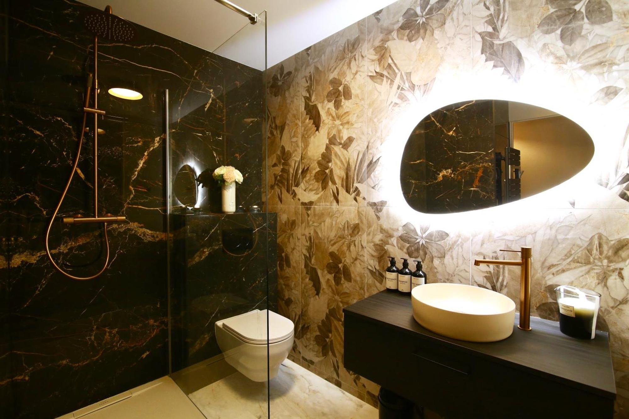 Flower Suite And Spa La Seyne-sur-Mer Bagian luar foto